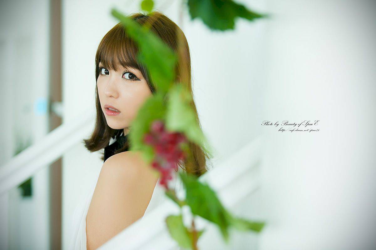 网络美女李恩慧多套服饰清纯超短裙系列高清套图-55