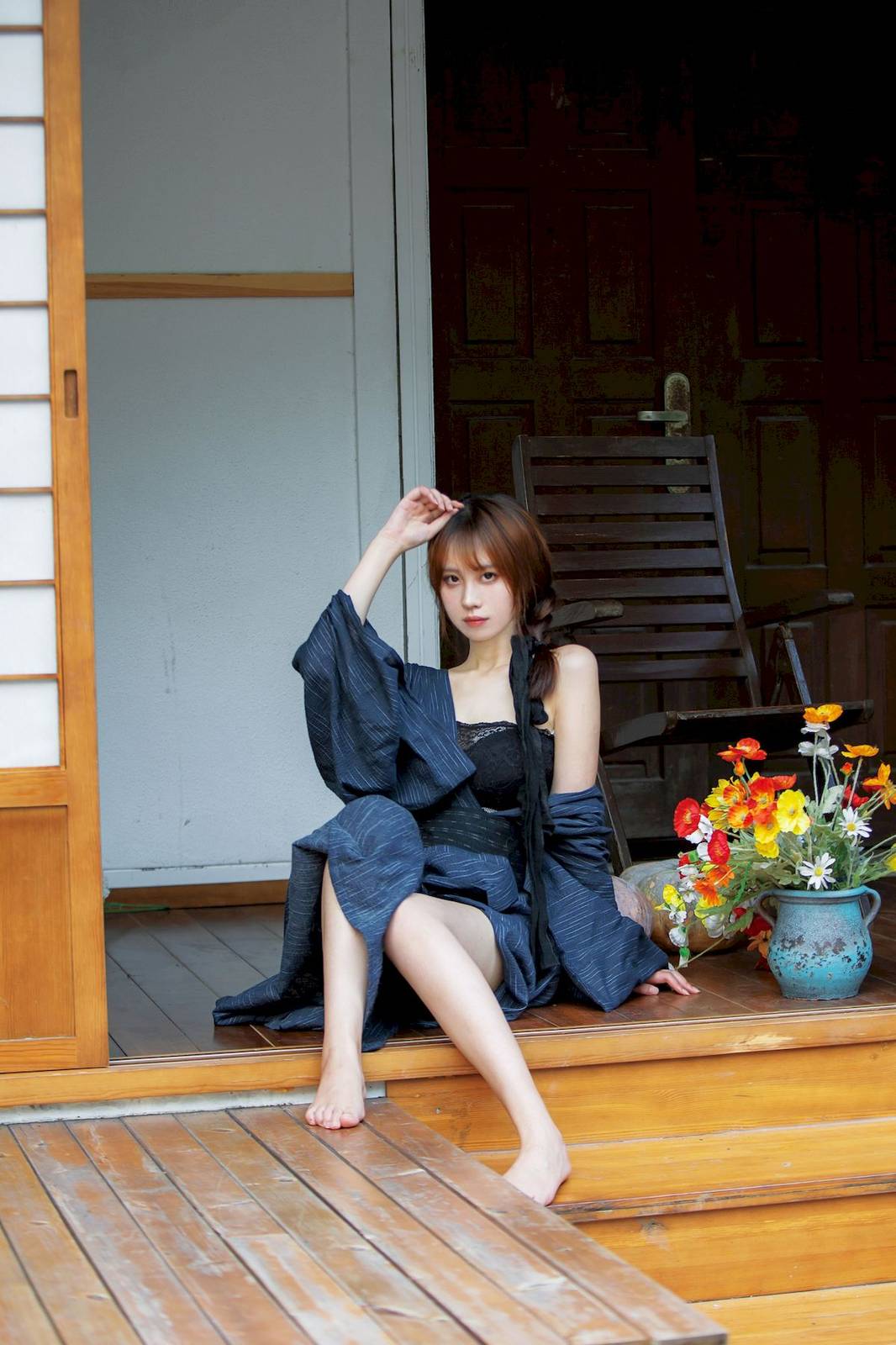 网络红人念雪ww素色和服慵懒神情COS蝶与刀美图-18