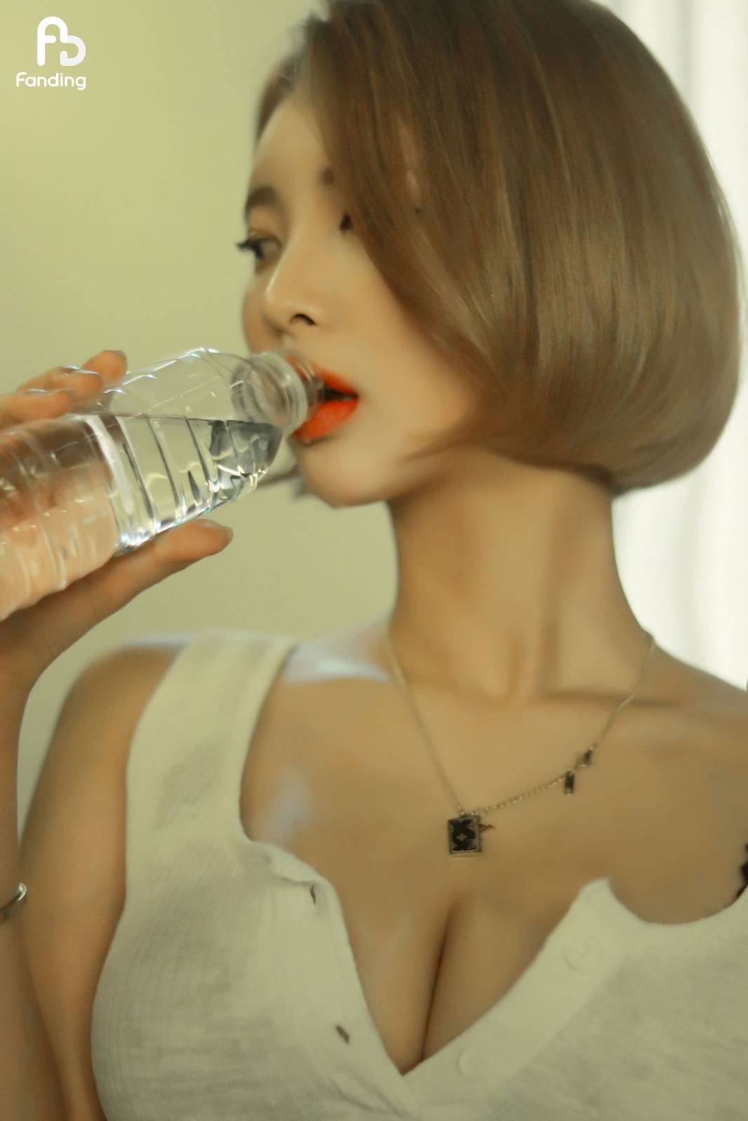 Fanding韩国美女Yeon一头短发运动服饰健身女孩写真-33