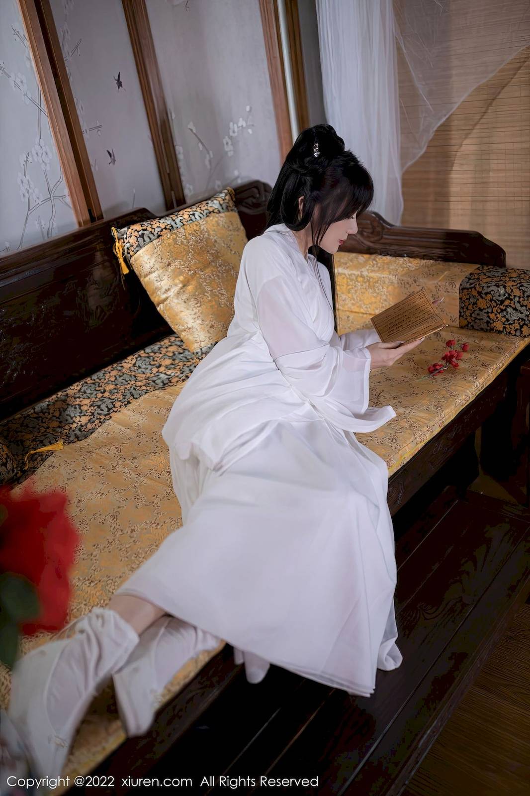 秀人网美女姐妹花鱼子酱Fish白红古装服饰迷人丽质旅拍-9