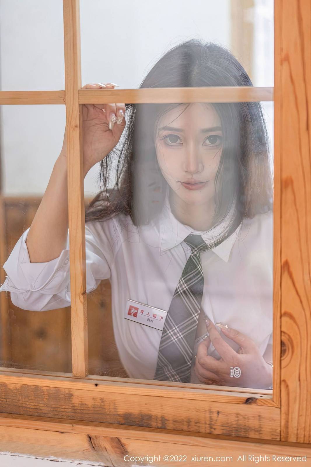 秀人网美女模特laura阿姣学妹制服搭配灰色短裙性感写真-20