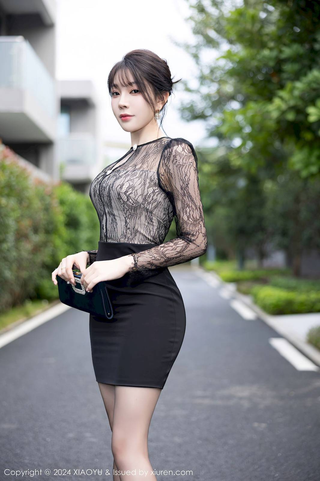 语画界女神徐莉芝Booty轻透连衣短裙魅惑黑丝海南旅拍