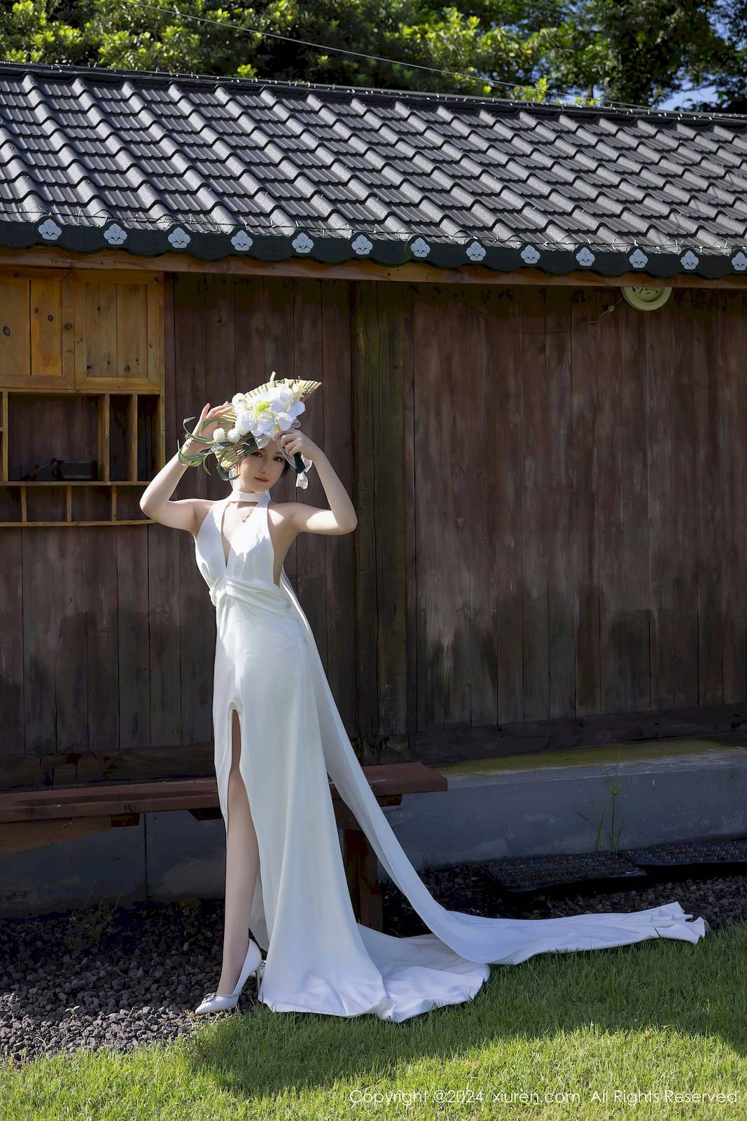 秀人网模特鱼子酱Fish白丝婚纱婚礼拍摄主题韩国旅拍-17