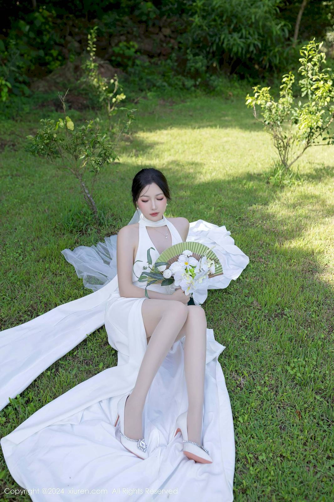 秀人网模特鱼子酱Fish白丝婚纱婚礼拍摄主题韩国旅拍-27