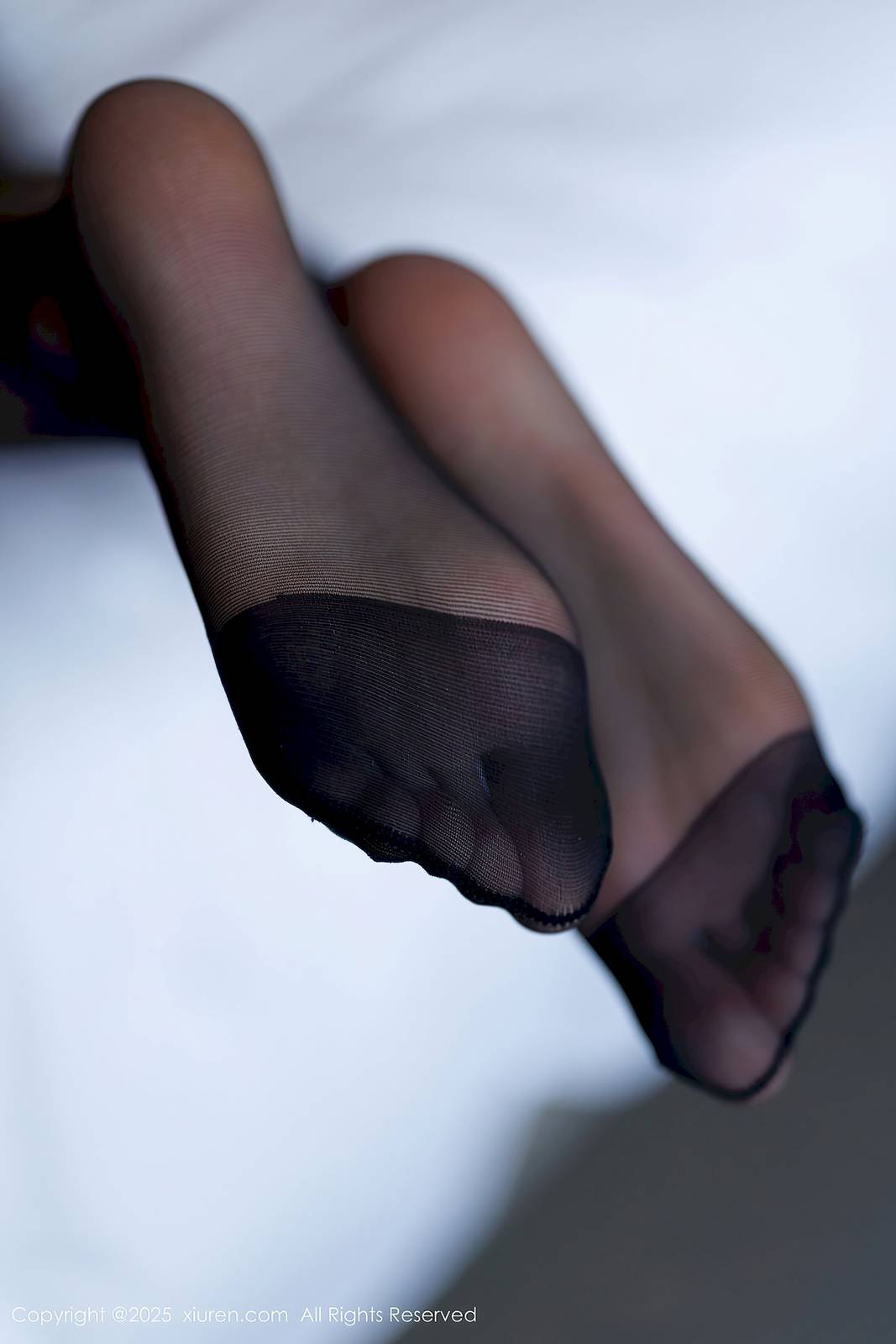 秀人网新人模特初梦瑶白领OL服饰魅惑黑丝性感写真-23