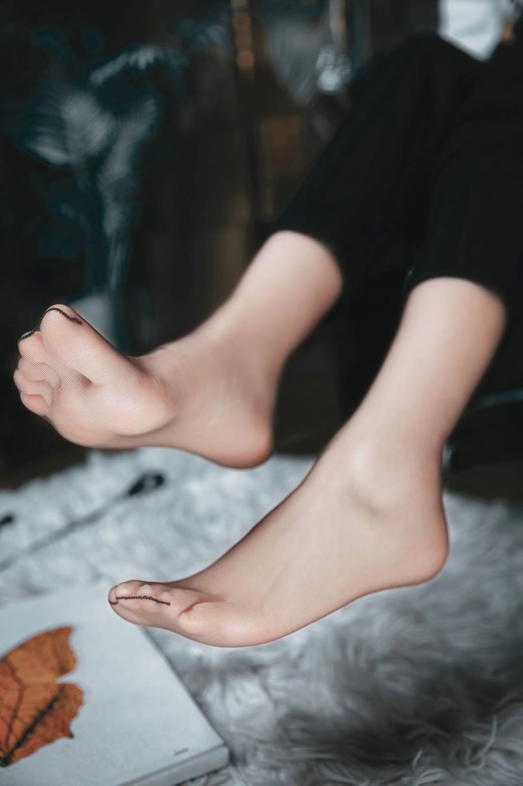 软妹子桜桃喵白衬衫肉色丝袜职场OL装扮COS玛奇玛-5