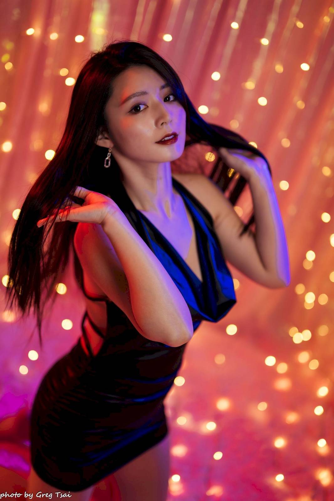 网络美女筱筱黑色皮裙黑长直秀发居家熟女棚拍-58