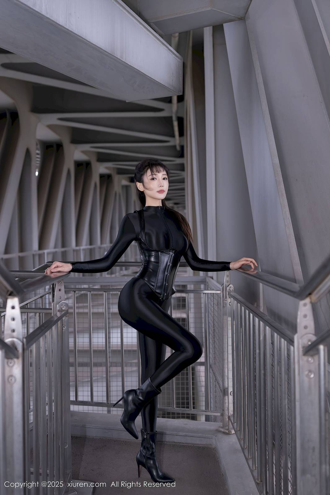 秀人网模特陆萱萱黑色连体衣妖艳黑丝土耳其旅拍