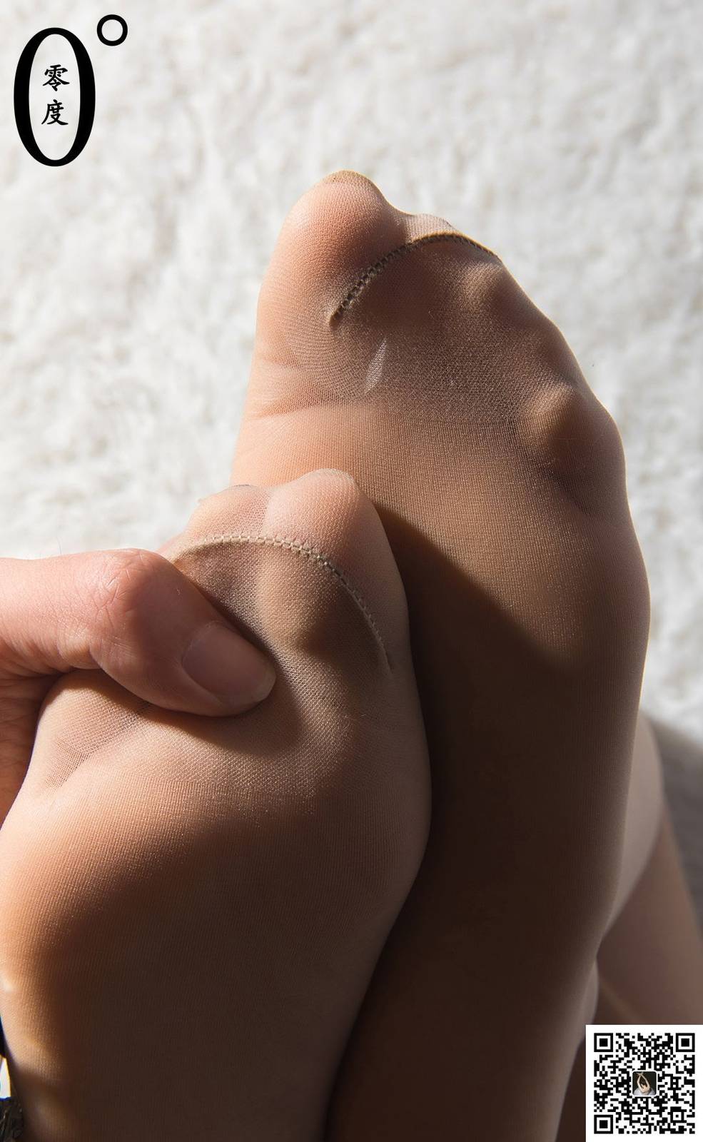 LD零度准空乘欣雨白衬衫肉丝美腿足控福利美图-12