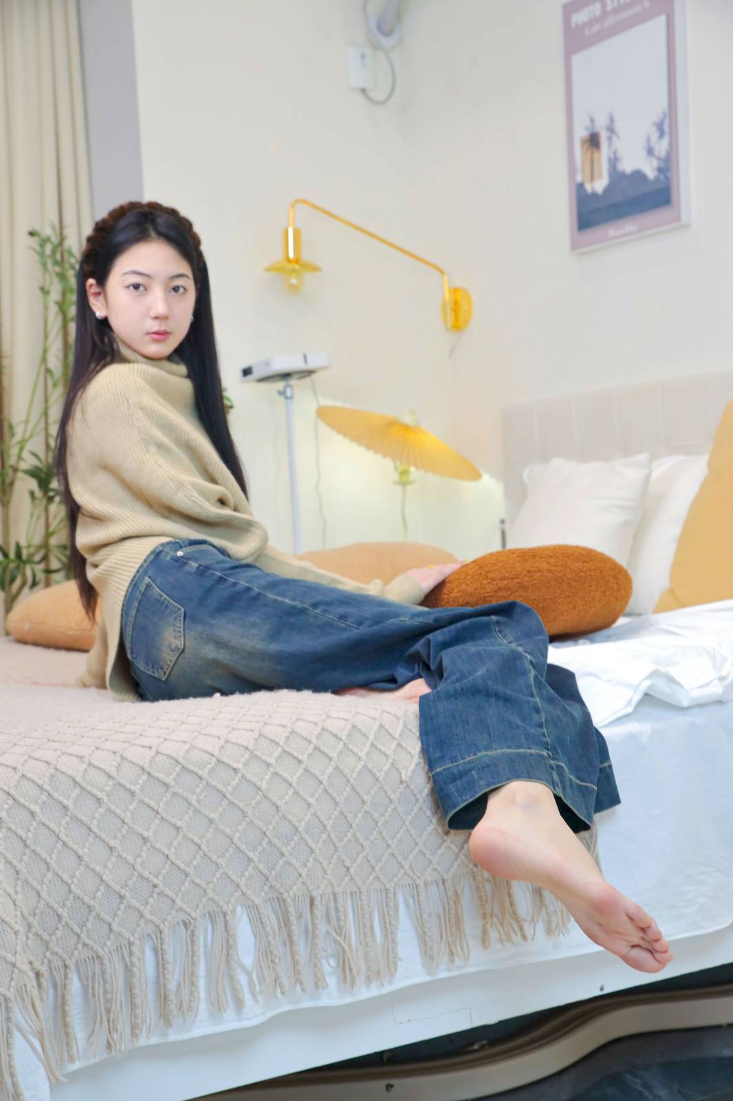 绮梦摄影模特小宇高领毛衣阔腿牛仔裤休闲写真-141