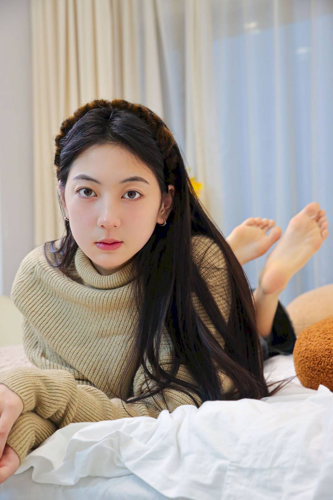 绮梦摄影模特小宇高领毛衣阔腿牛仔裤休闲写真-162