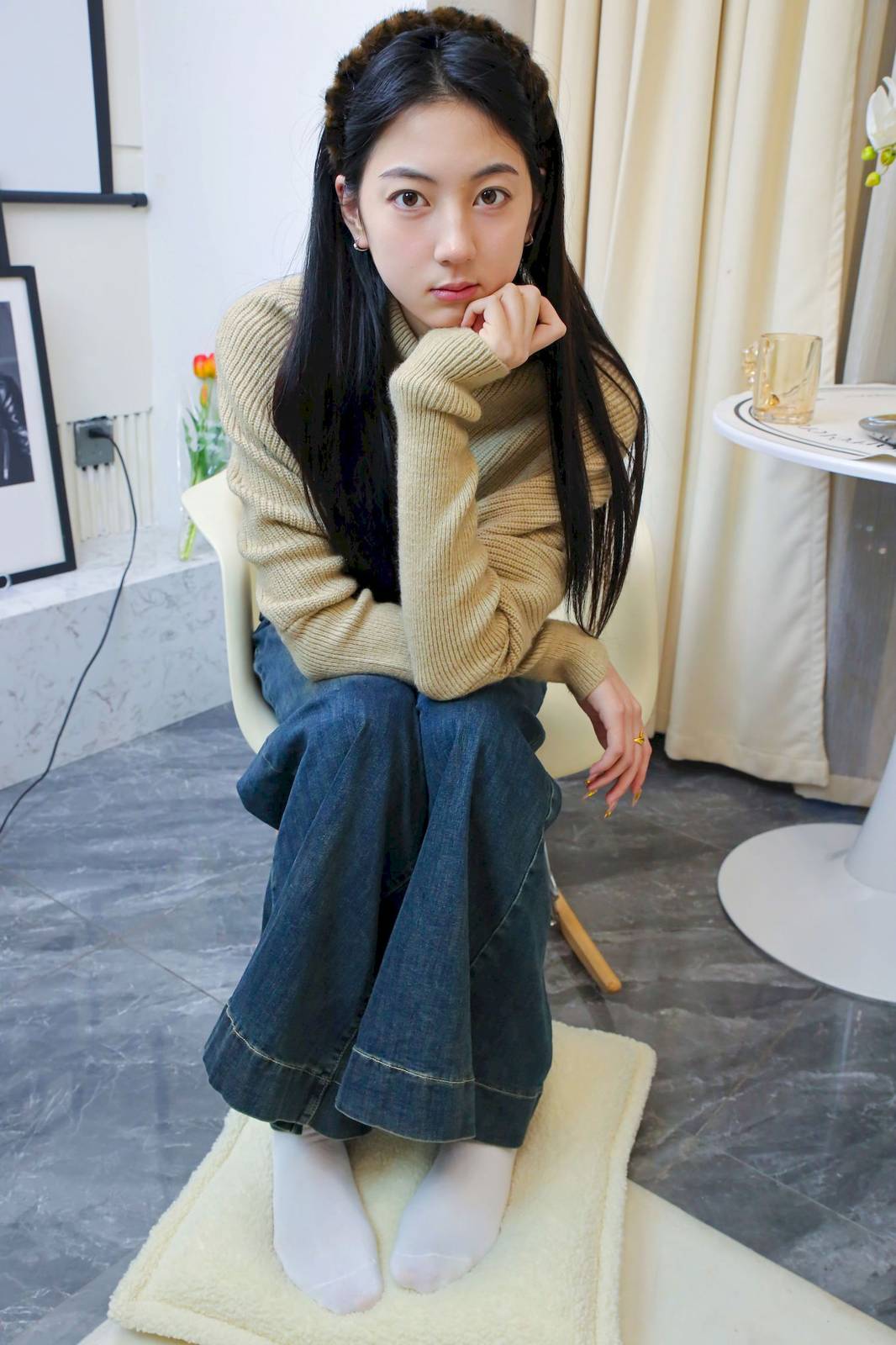 绮梦摄影模特小宇高领毛衣阔腿牛仔裤休闲写真-244