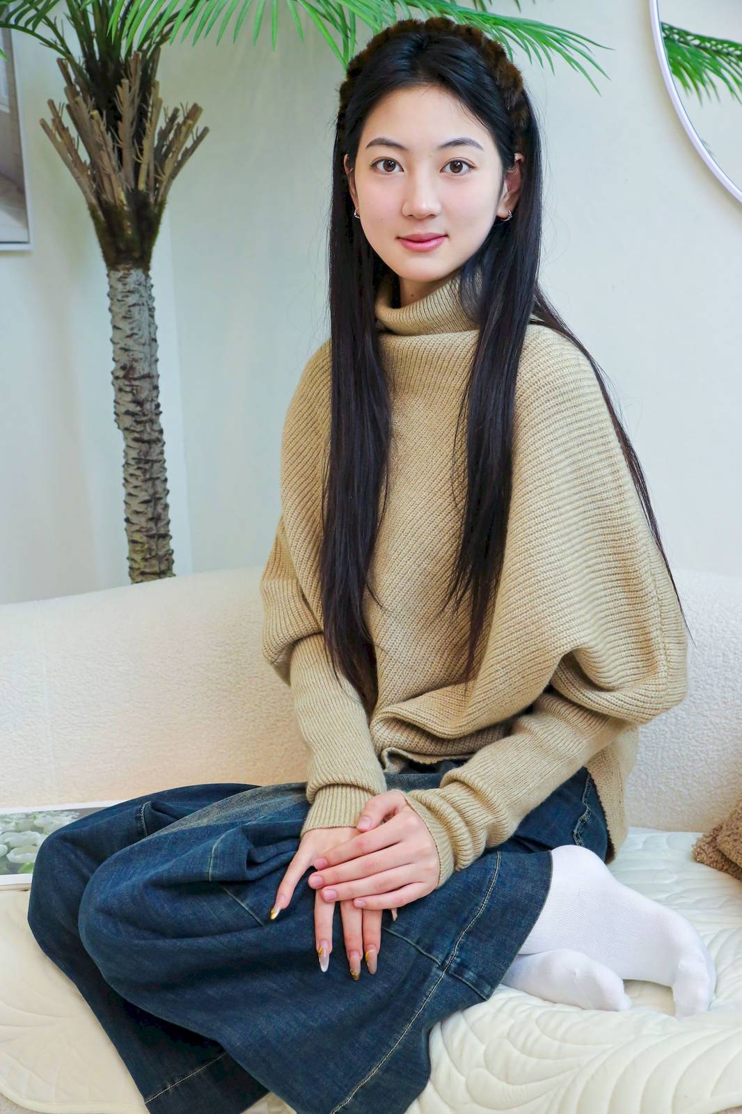 绮梦摄影模特小宇高领毛衣阔腿牛仔裤休闲写真-292