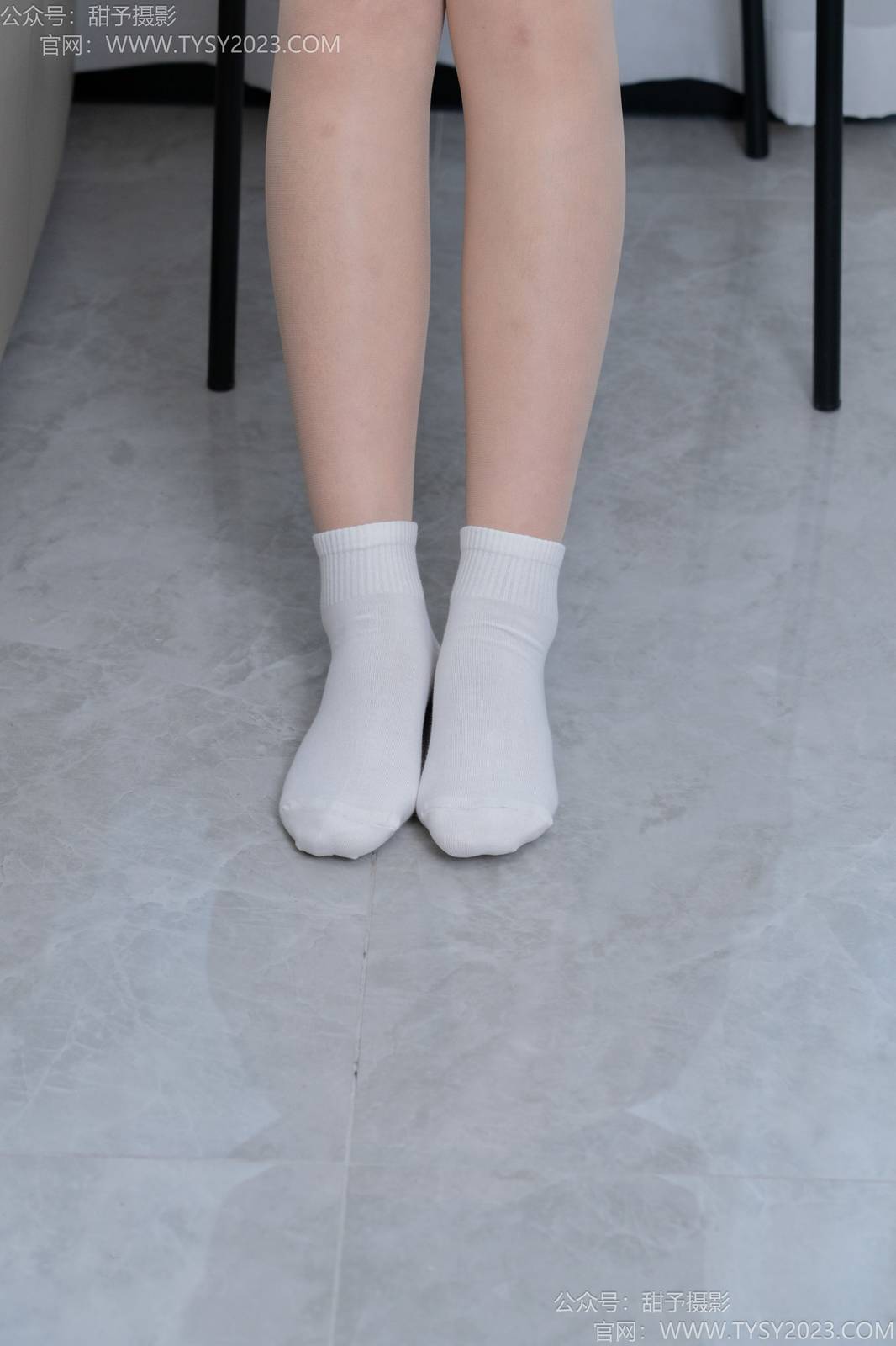 甜予摄影模特贝壳黑色高领毛衣优雅气质写真-47